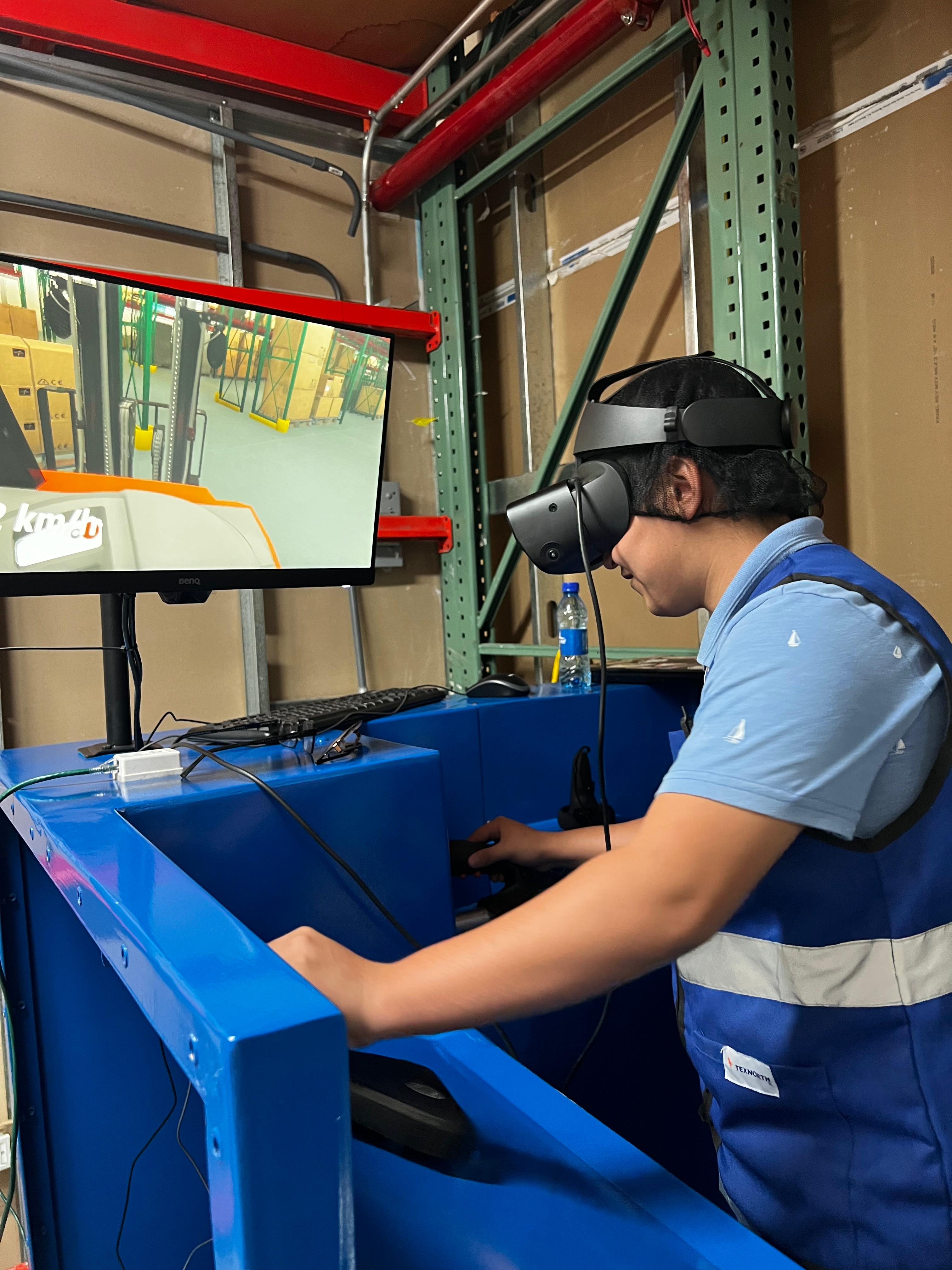 Simuladores industriales · 1